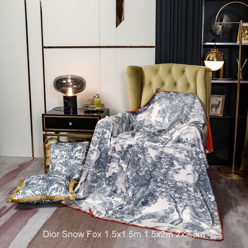 Dior Snow Fox 1.5x1.5m 1.5x2m 2x2.3m  (4)