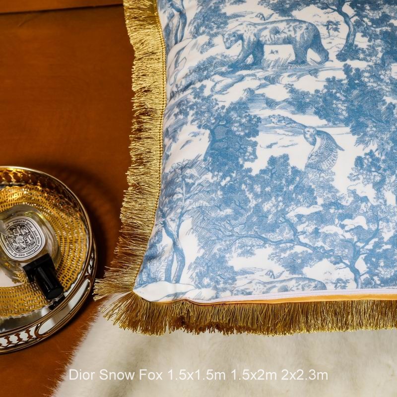 Dior Snow Fox 1.5x1.5m 1.5x2m 2x2.3m  (7)