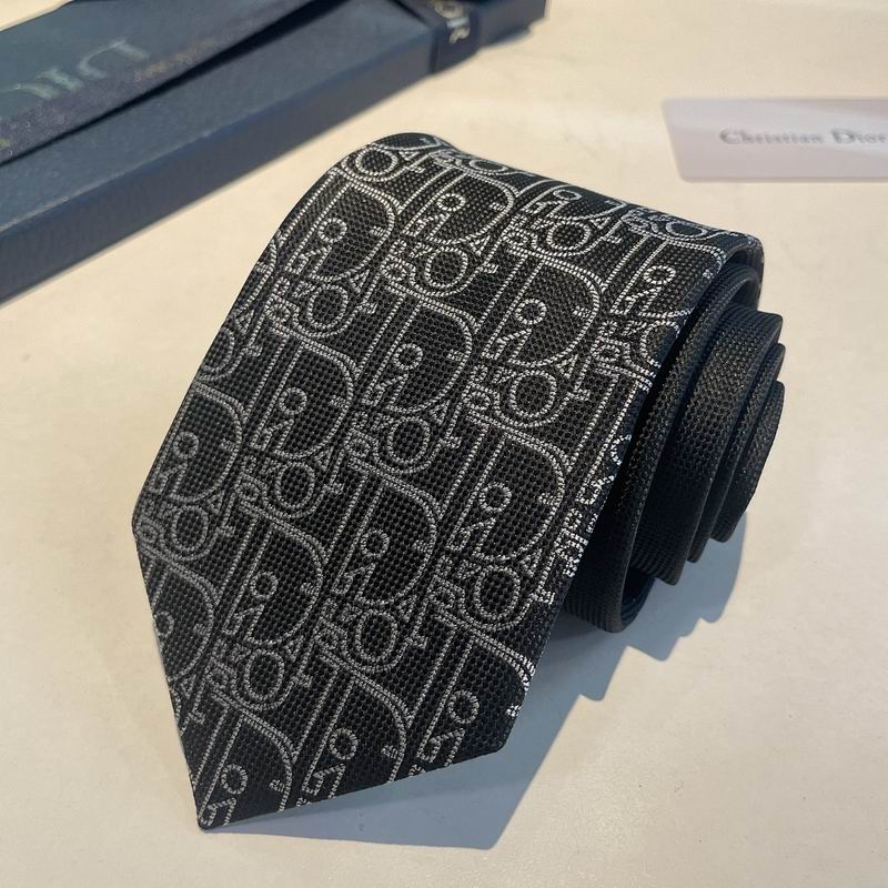 Dior Tie hm (3)