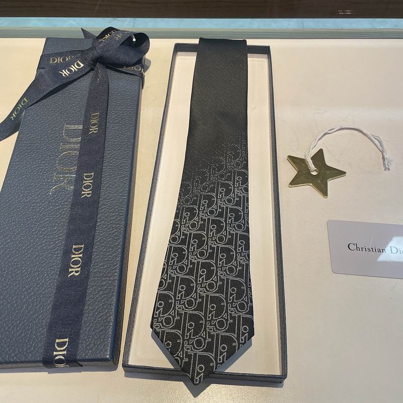 Dior Tie hm (8)
