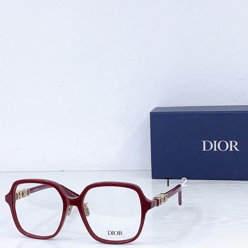 Dior Treasure S1F 56 18-145 b01