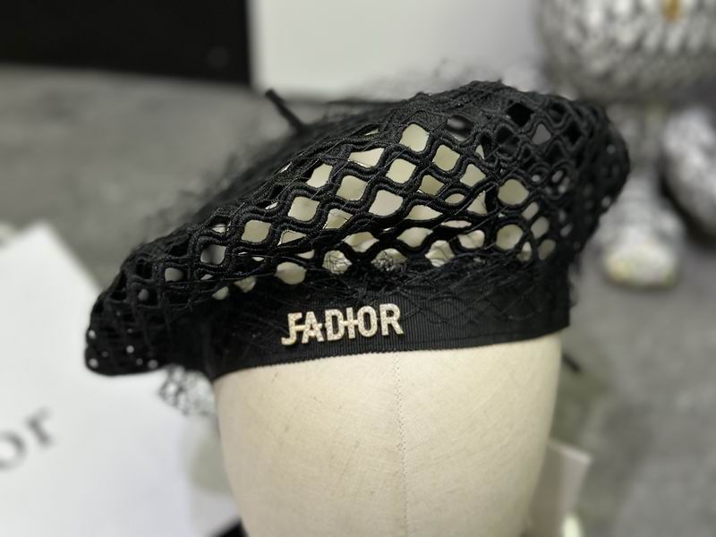 Dior beret dx (4)