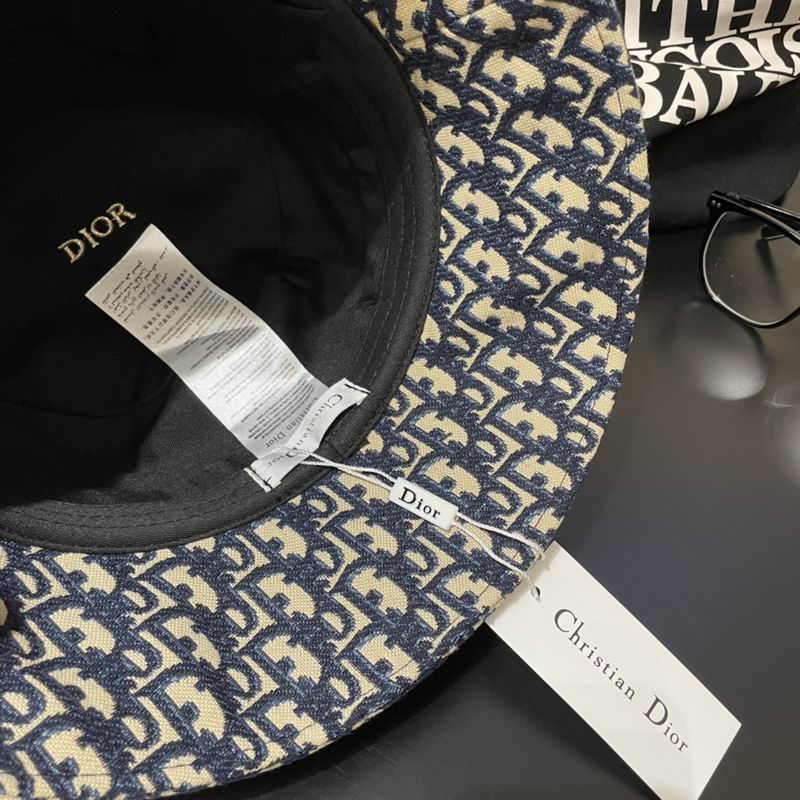 Dior hat dx (30)