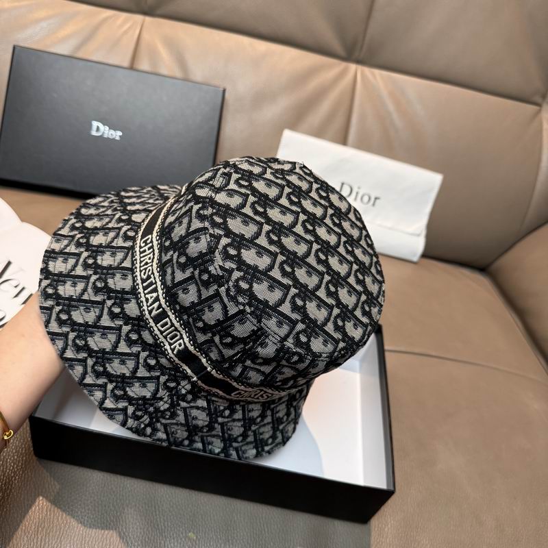 Dior hat dx (321)