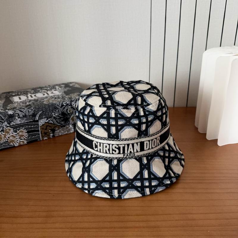 Dior hat dx (591)