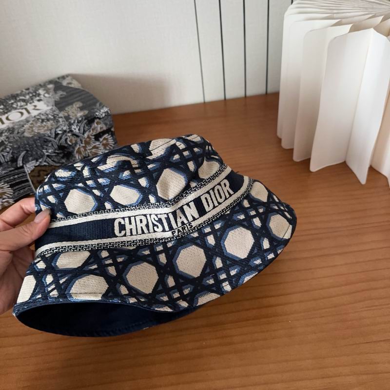 Dior hat dx (594)