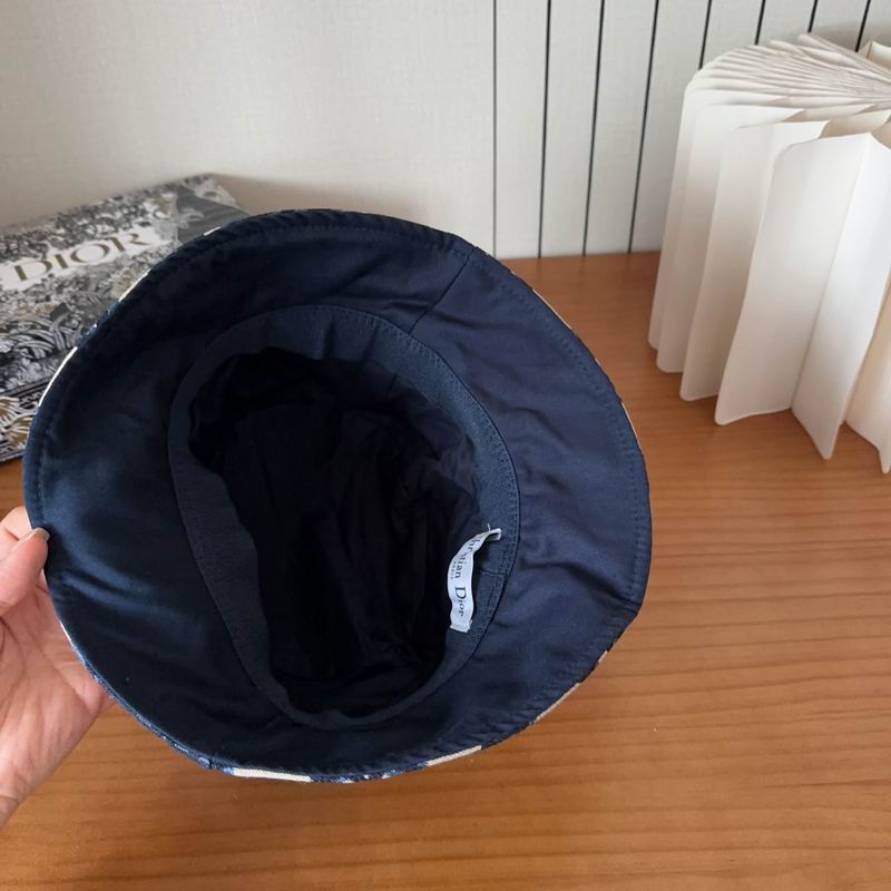 Dior hat dx (595)