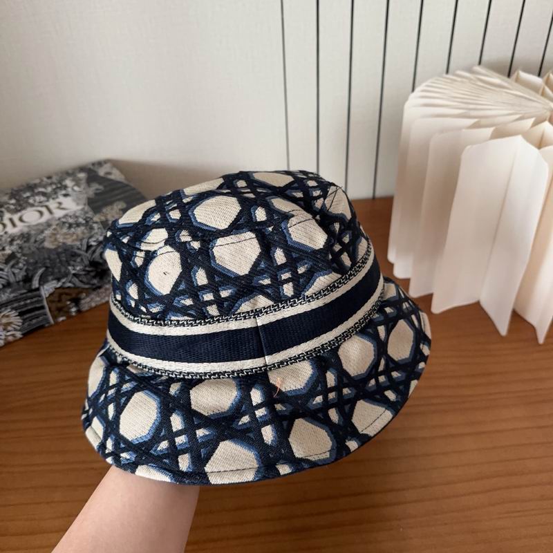 Dior hat dx (597)