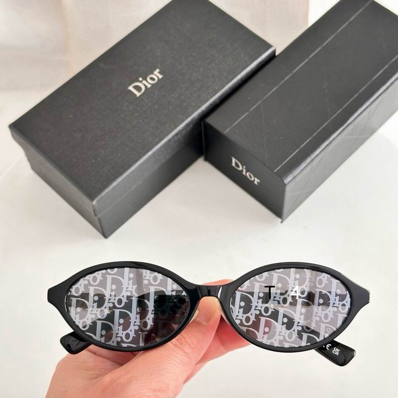 Dior reS1F 56 18-145 e01