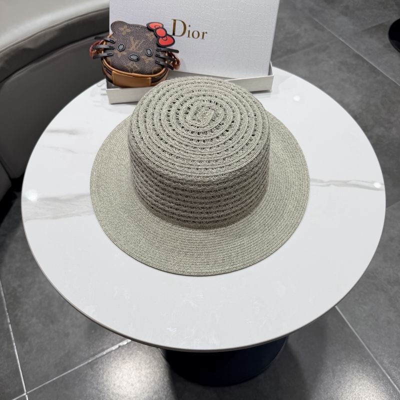 Dior top hat (1919)