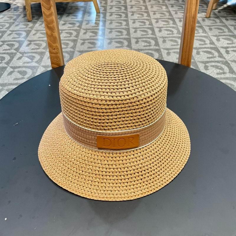 Dior top hat (528)