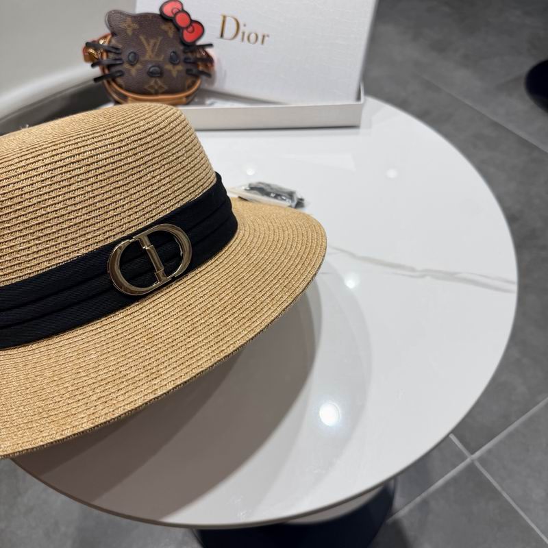 Dior top hat (704)