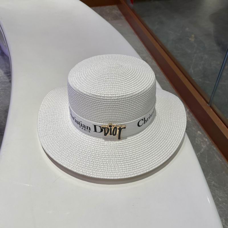 Dior top hat (833)