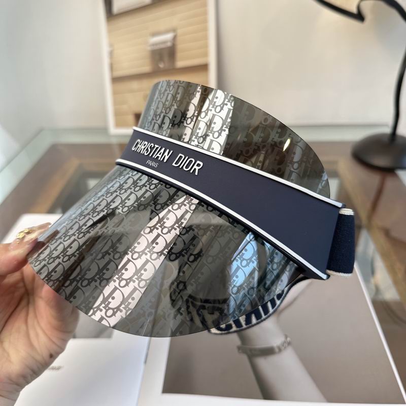 Dior visor dx   (520)