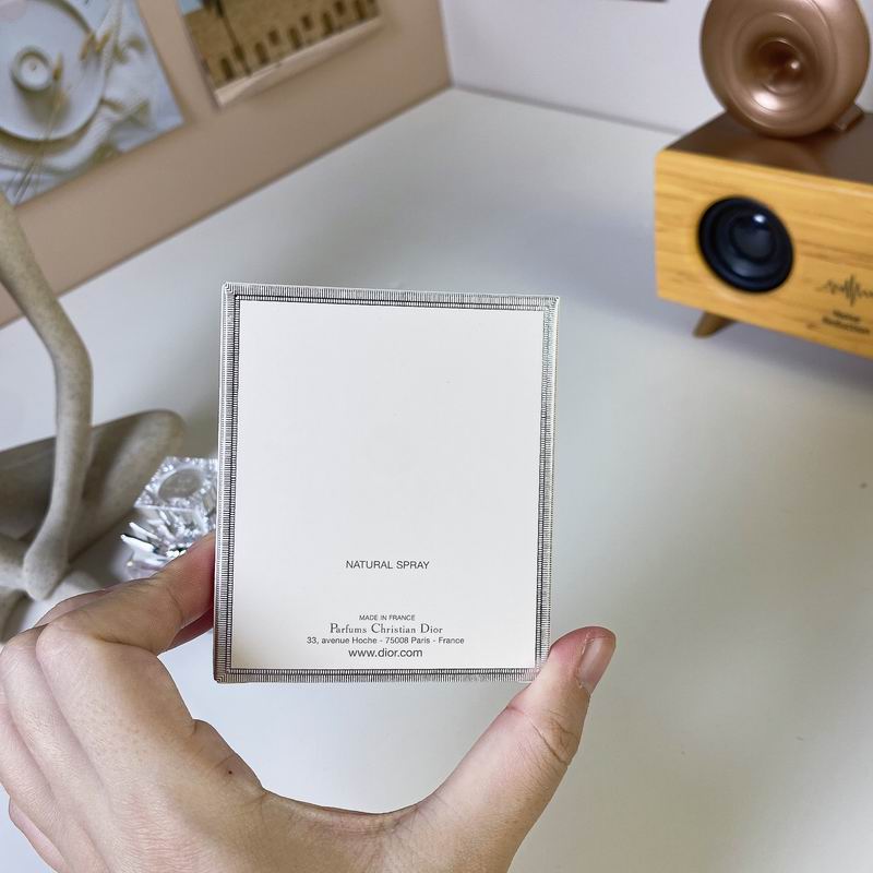 Dior woman 30ml  (2)