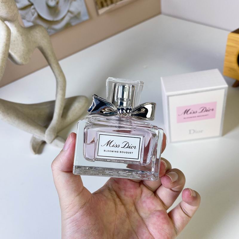 Dior woman 30ml  (6)