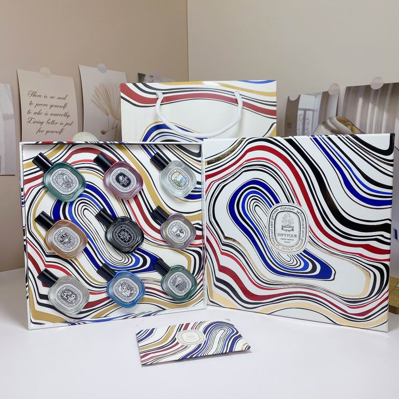 Diptyque 9x10ml  (1)