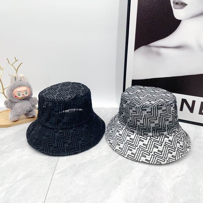 Fendi hat dx (1)