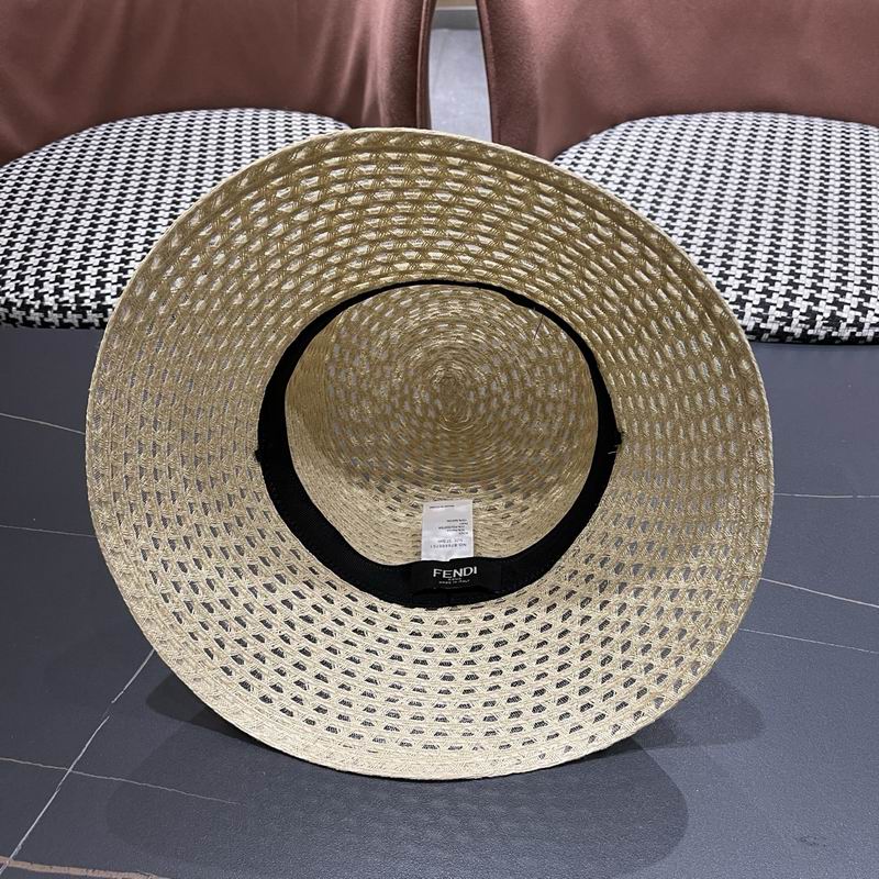 Fendi top hat (1527)