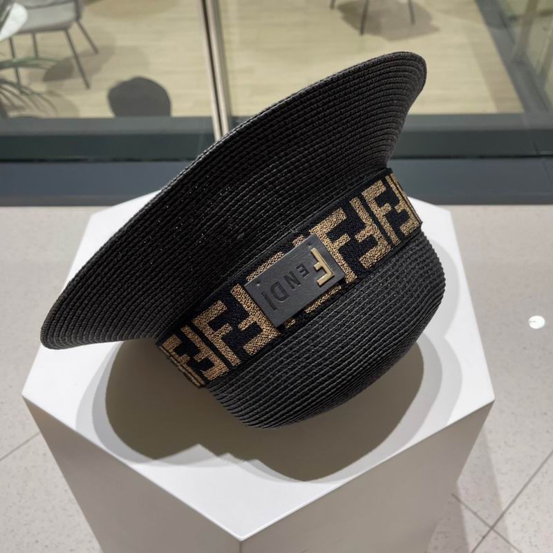 Fendi top hat (856)