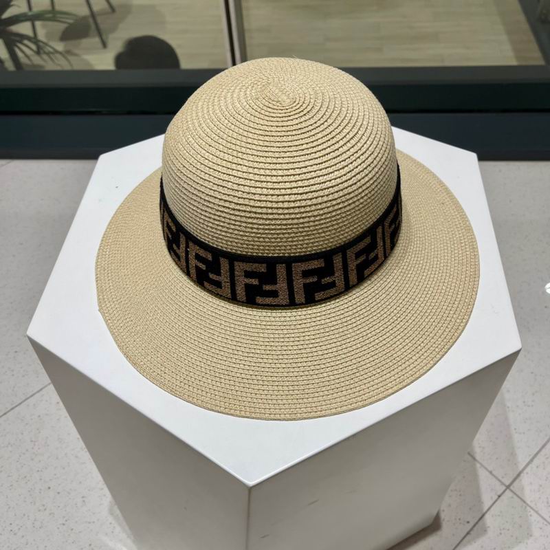 Fendi top hat (873)