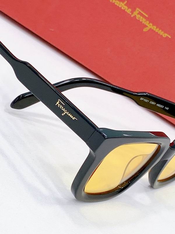 Ferragamo Glasses sms (159)