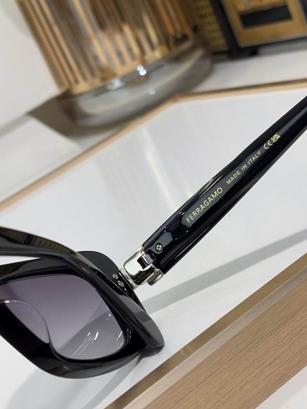 Ferragamo Glasses sms (180)