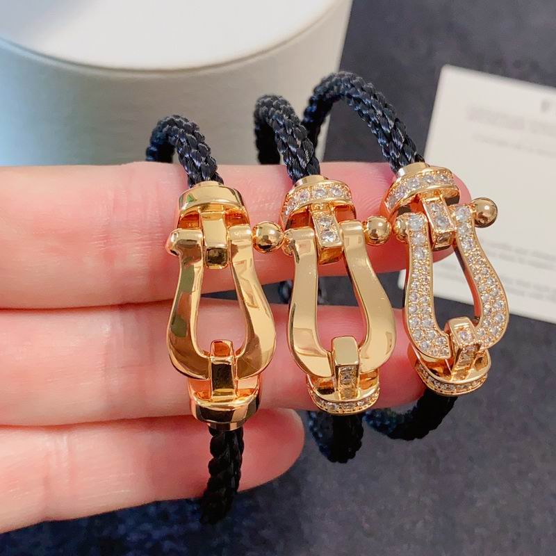 Fred Bracelet lyr02 (1)