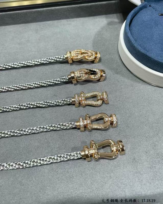 Fred Bracelet lyr03 (1)