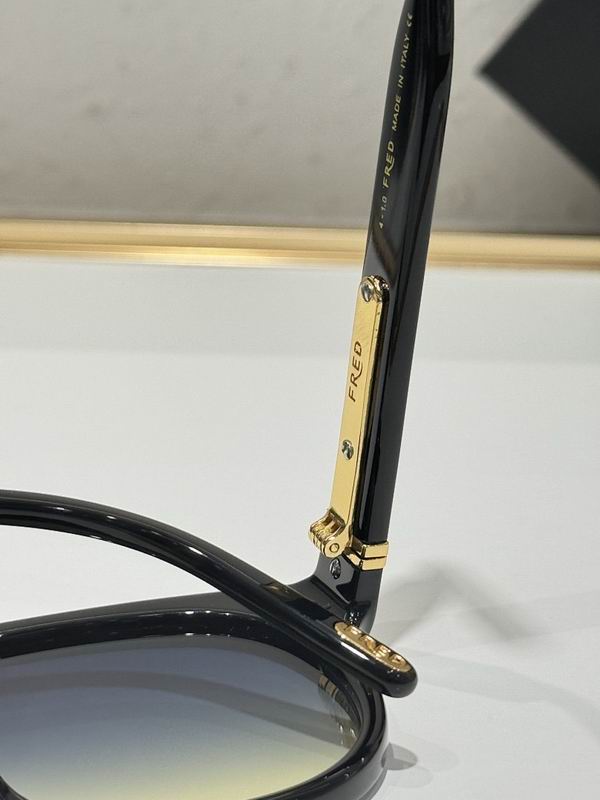 Fred Glasses sms (228)