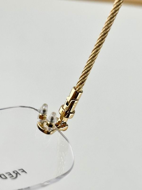 Fred Glasses sms (304)