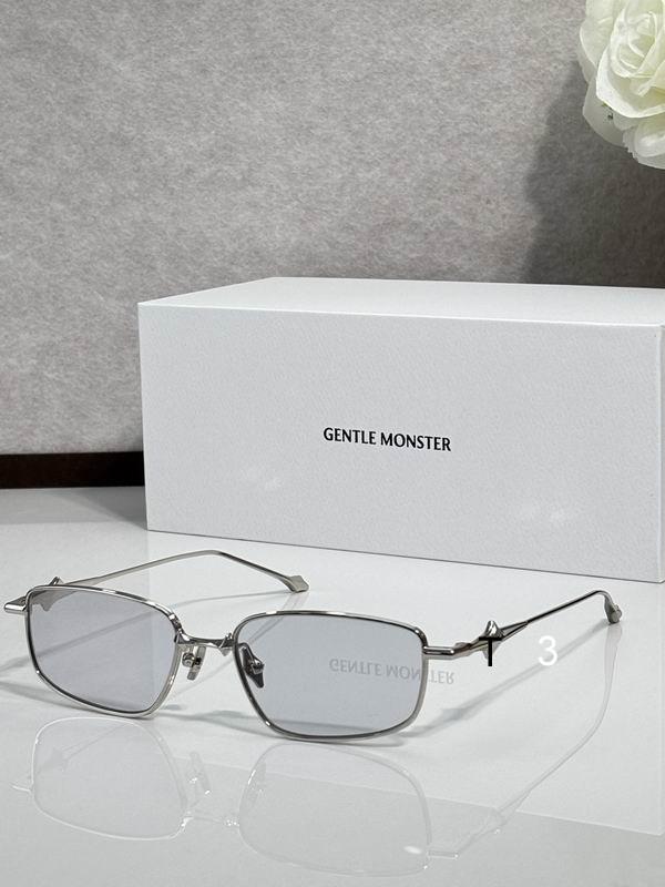 GM SAGA 54 18-155 C05