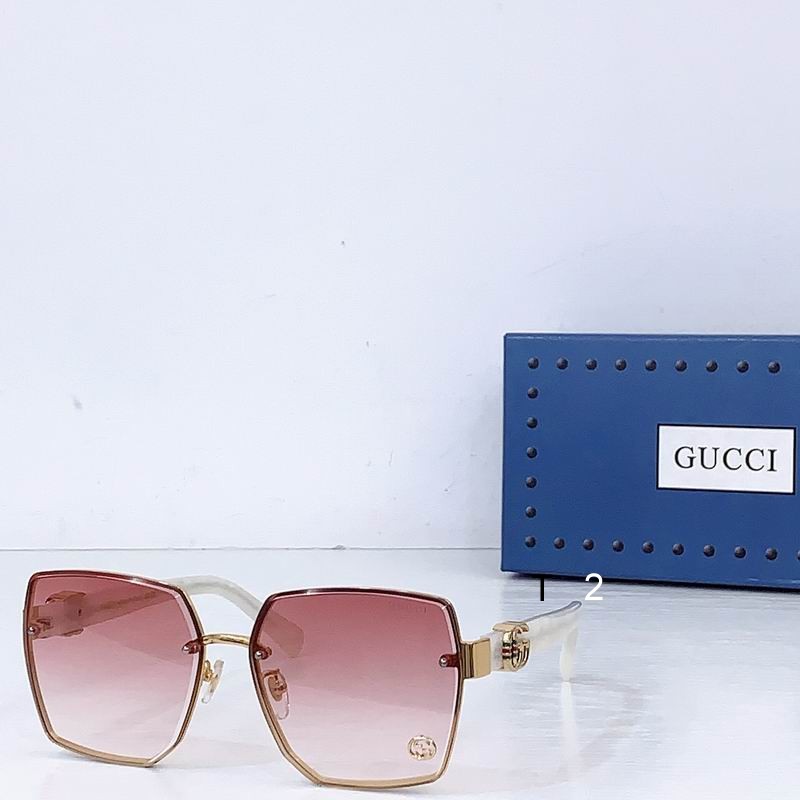 GUCCI GG1548S 62 16-145 b03