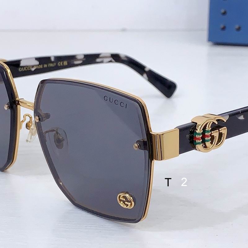 GUCCI GG1548S 62 16-145 b07