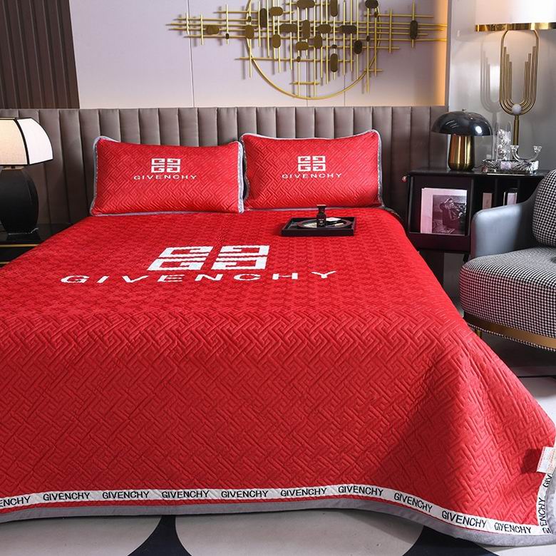 Givenchy 2.0x2.2m 2.3x2.5m   (3)