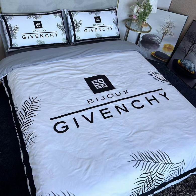 Givenchy 2.0x2.3m   (4)