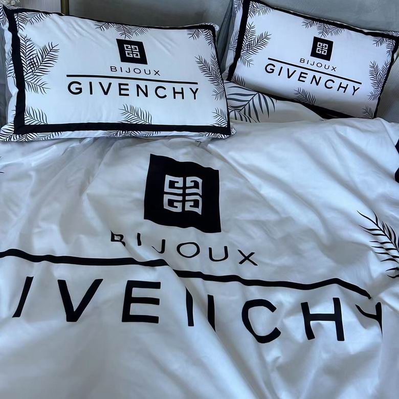 Givenchy 2.0x2.3m   (8)