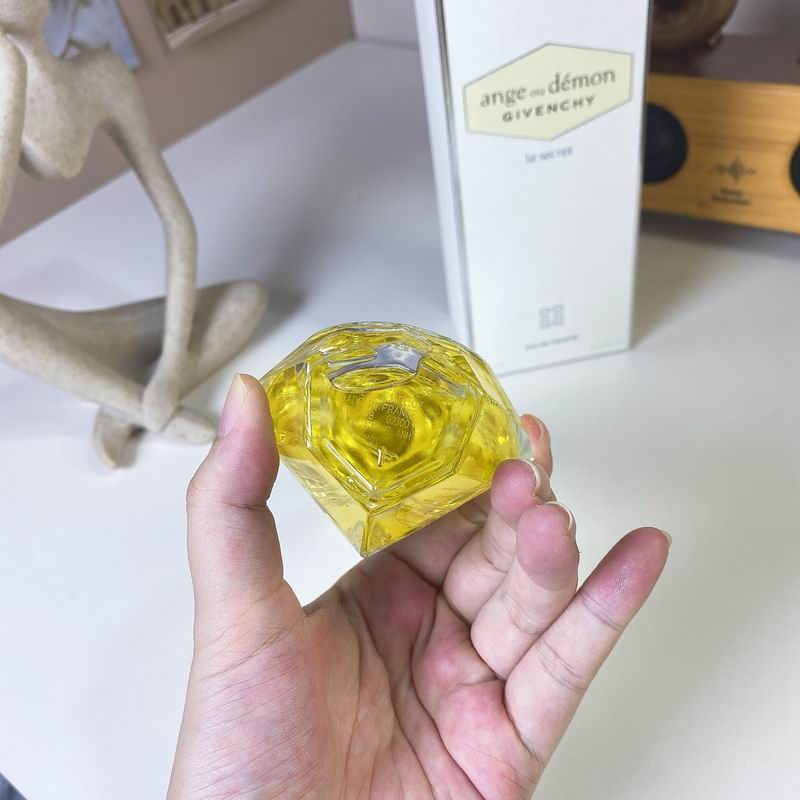 Givenchy woman 100ml  (5)