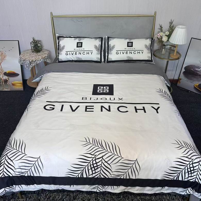 Givenhcy 2.0x2.3m   (1)