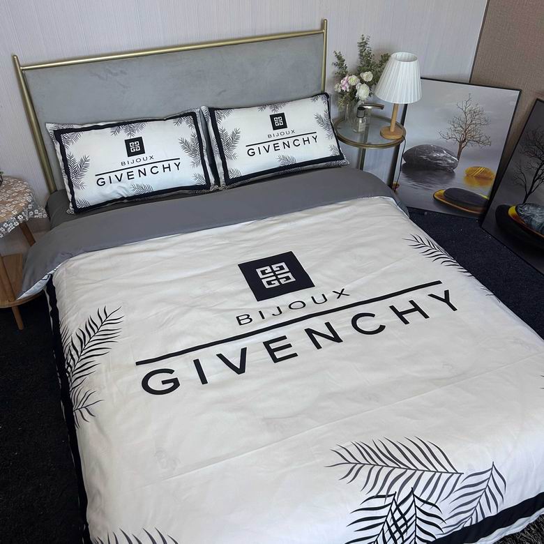 Givenhcy 2.0x2.3m   (4)