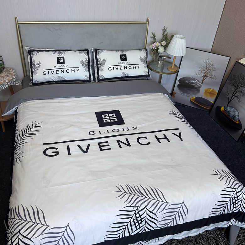 Givenhcy 2.0x2.3m   (6)