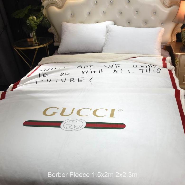 Gucci 1.5x2m 2x2.3m n (2)