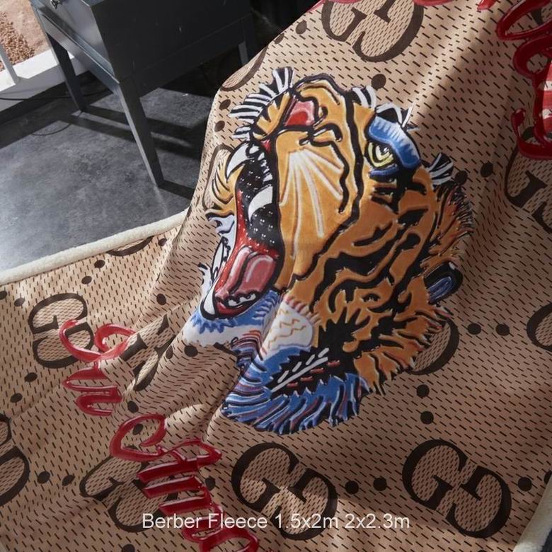 Gucci 1.5x2m 2x2.3m n (3)