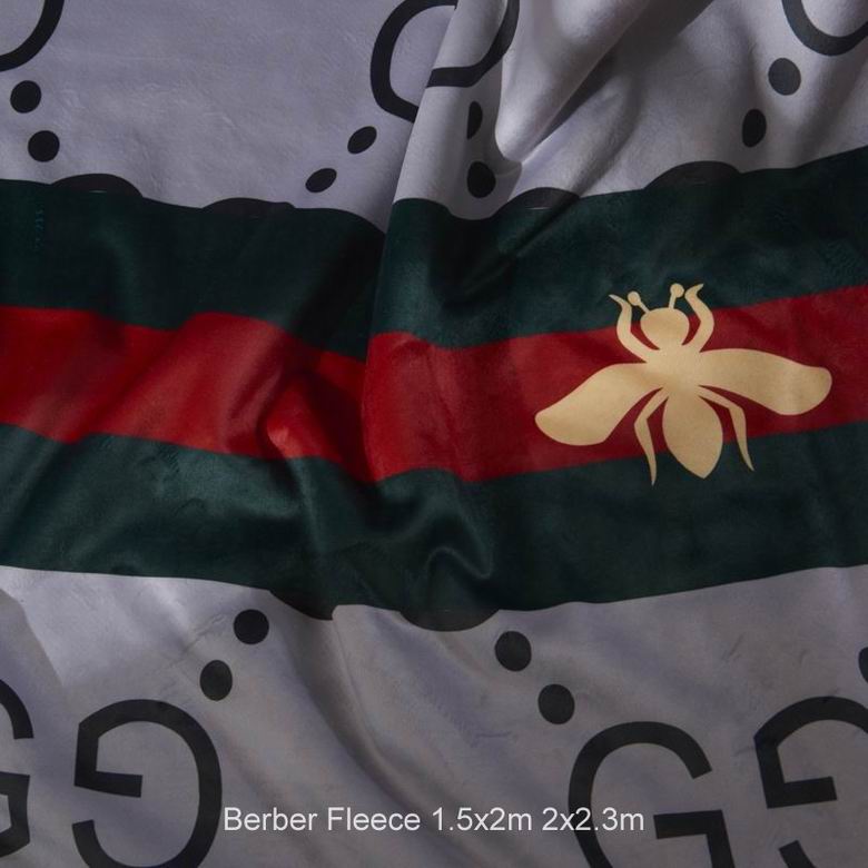Gucci 1.5x2m 2x2.3m n (4)
