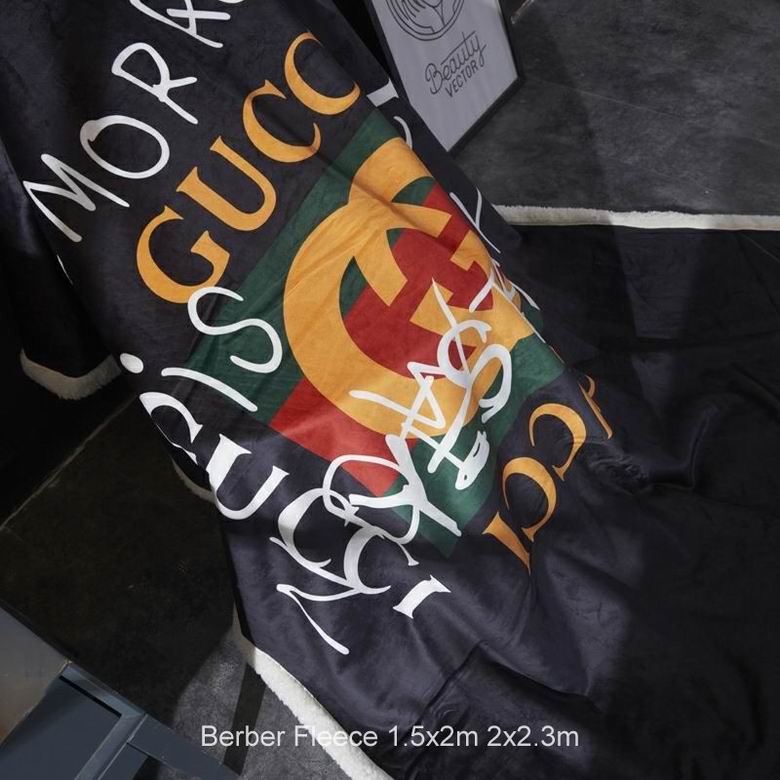 Gucci 1.5x2m 2x2.3m n (4)