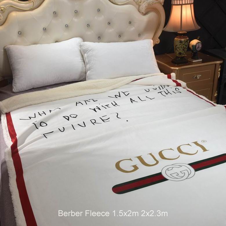 Gucci 1.5x2m 2x2.3m n (4)