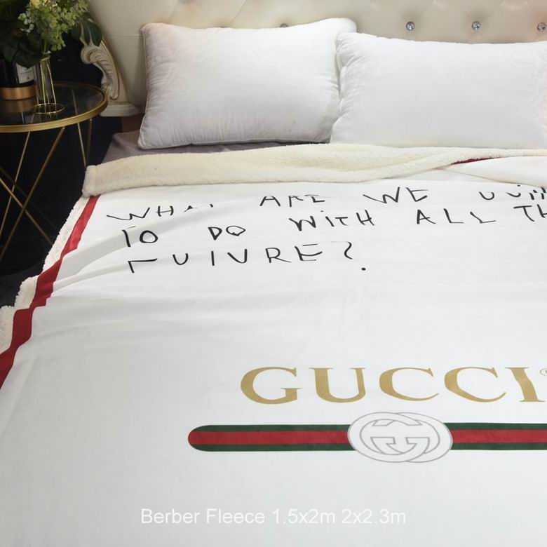 Gucci 1.5x2m 2x2.3m n (5)