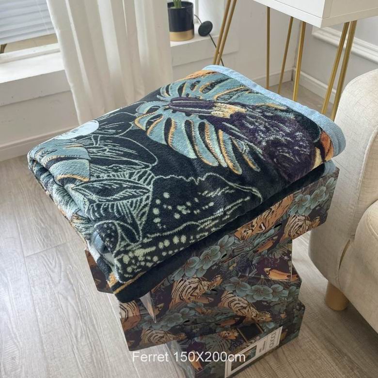 Gucci 150X200cm dx (2)