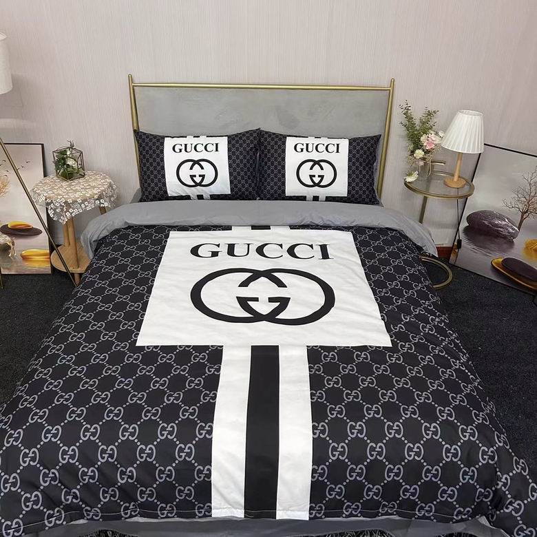 Gucci 2.0x2.3m   (1)
