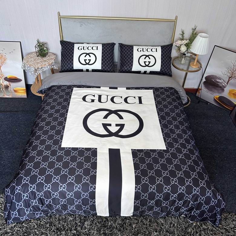 Gucci 2.0x2.3m   (1)